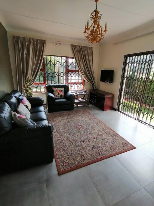 Garden And Park Leisure On Tugela Apartamento Benoni Exterior foto